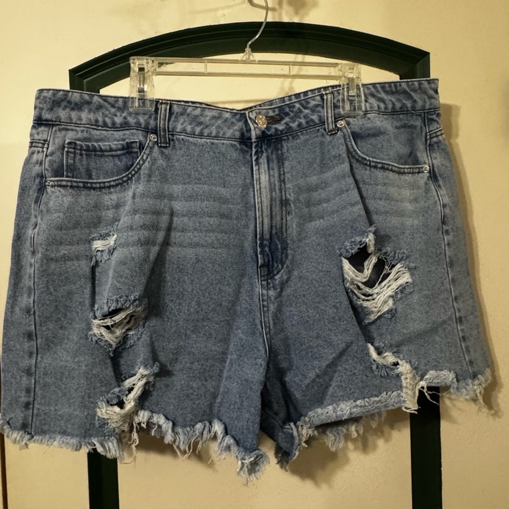 Forever21 Denim Shorts Size 18
